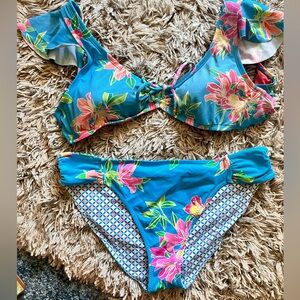 Tommy Bahama reversible swimsuit